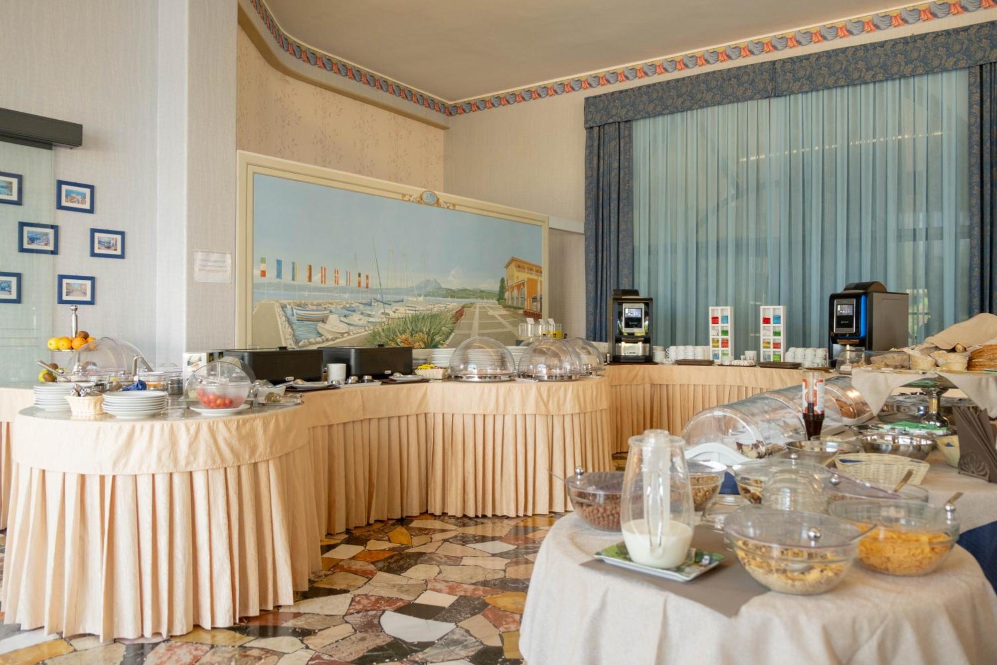 Hotel Vela D'Oro Dependence Bardolino Exterior foto